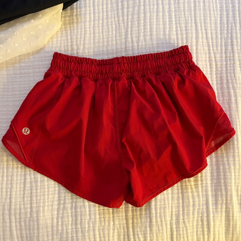 lululemon size 2 red hotty hots